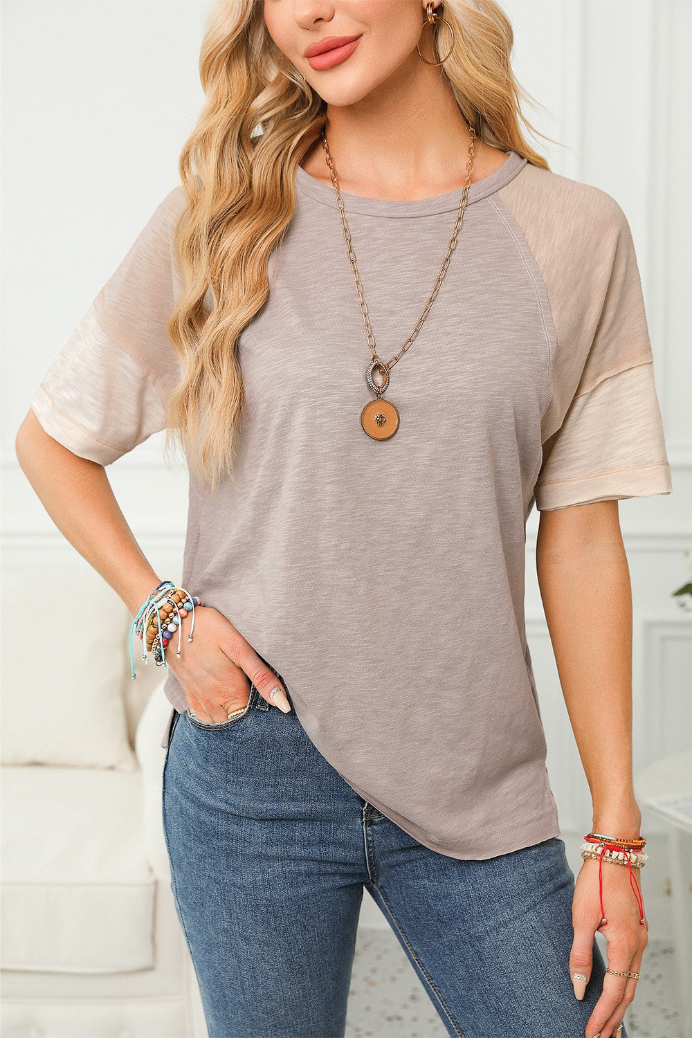 Color Block Round Neck Half Sleeve Top