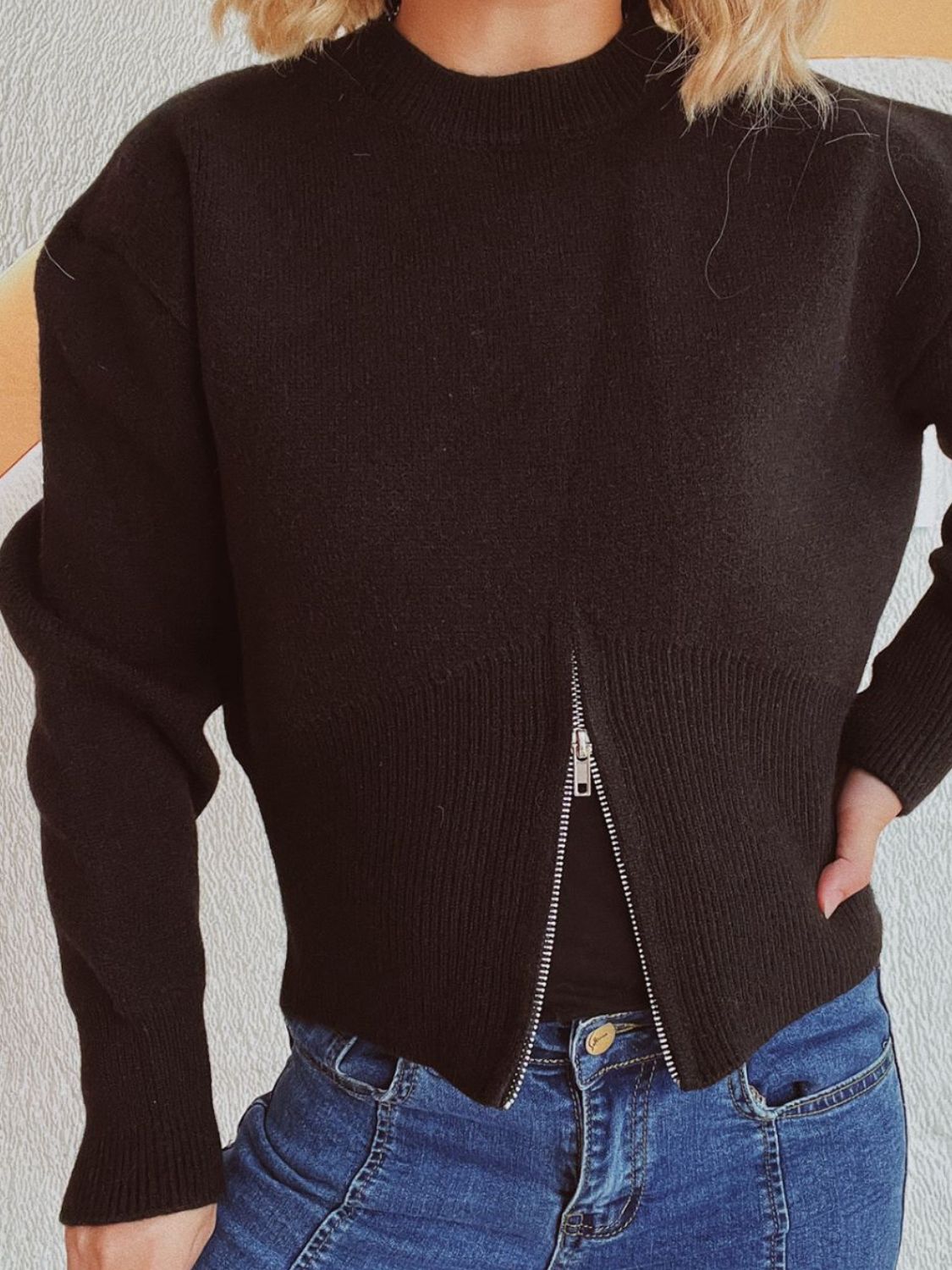 Round Neck Half Zip Long Sleeve Sweater